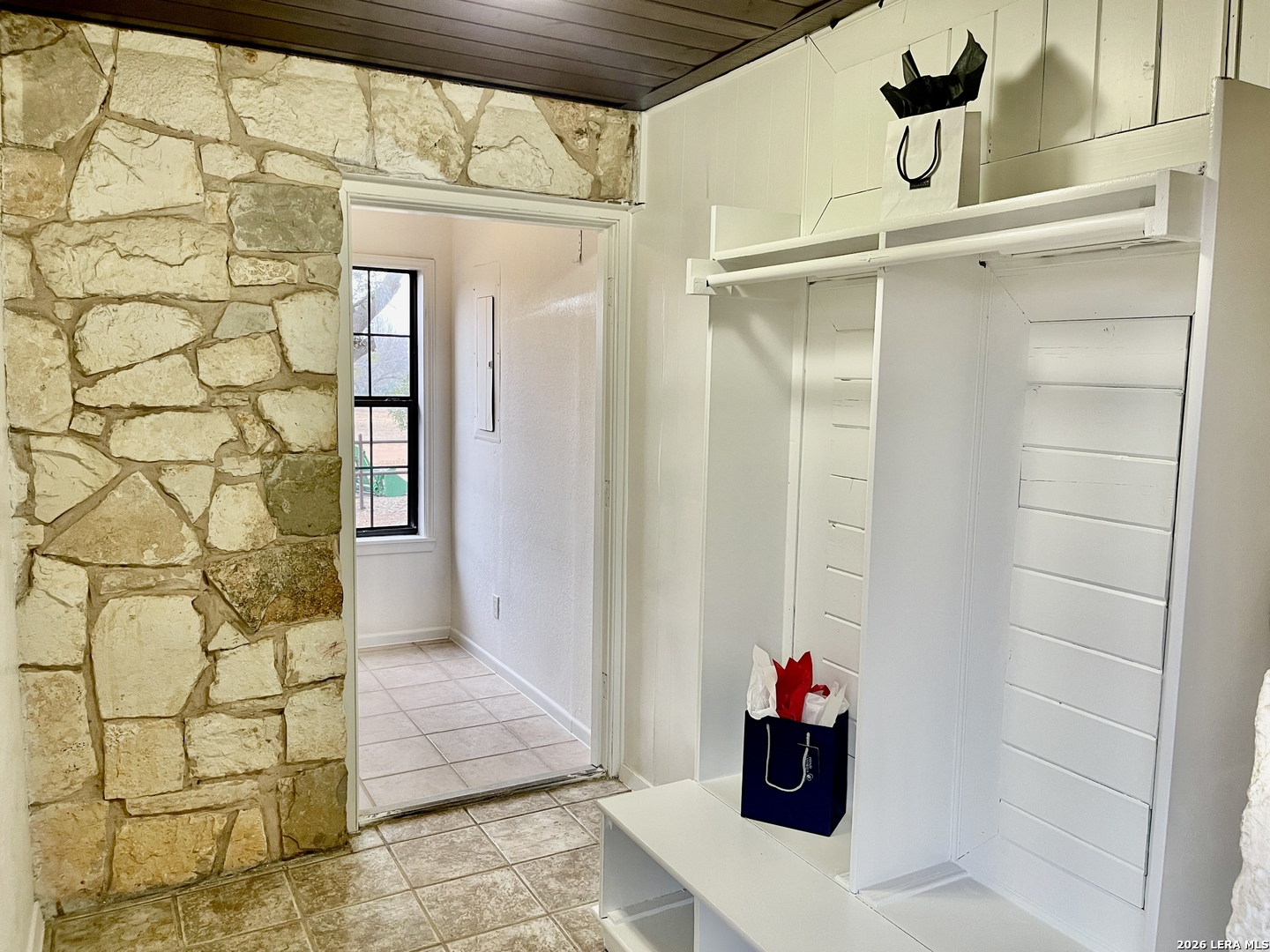 5431 Highway 173 Devine, TX 78016 - Photo 26 of 40