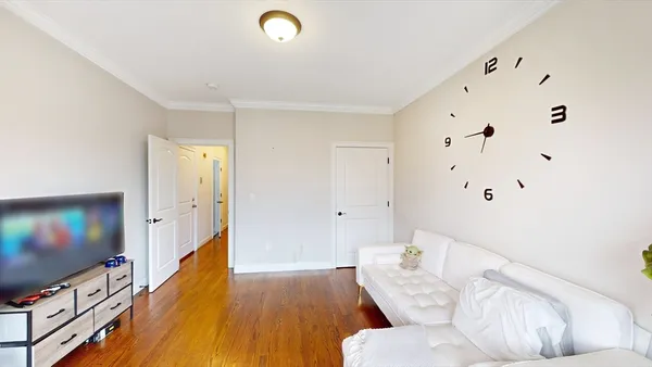 $3,250 | 101 Chelsea Street, Unit 2, Boston, MA 02128