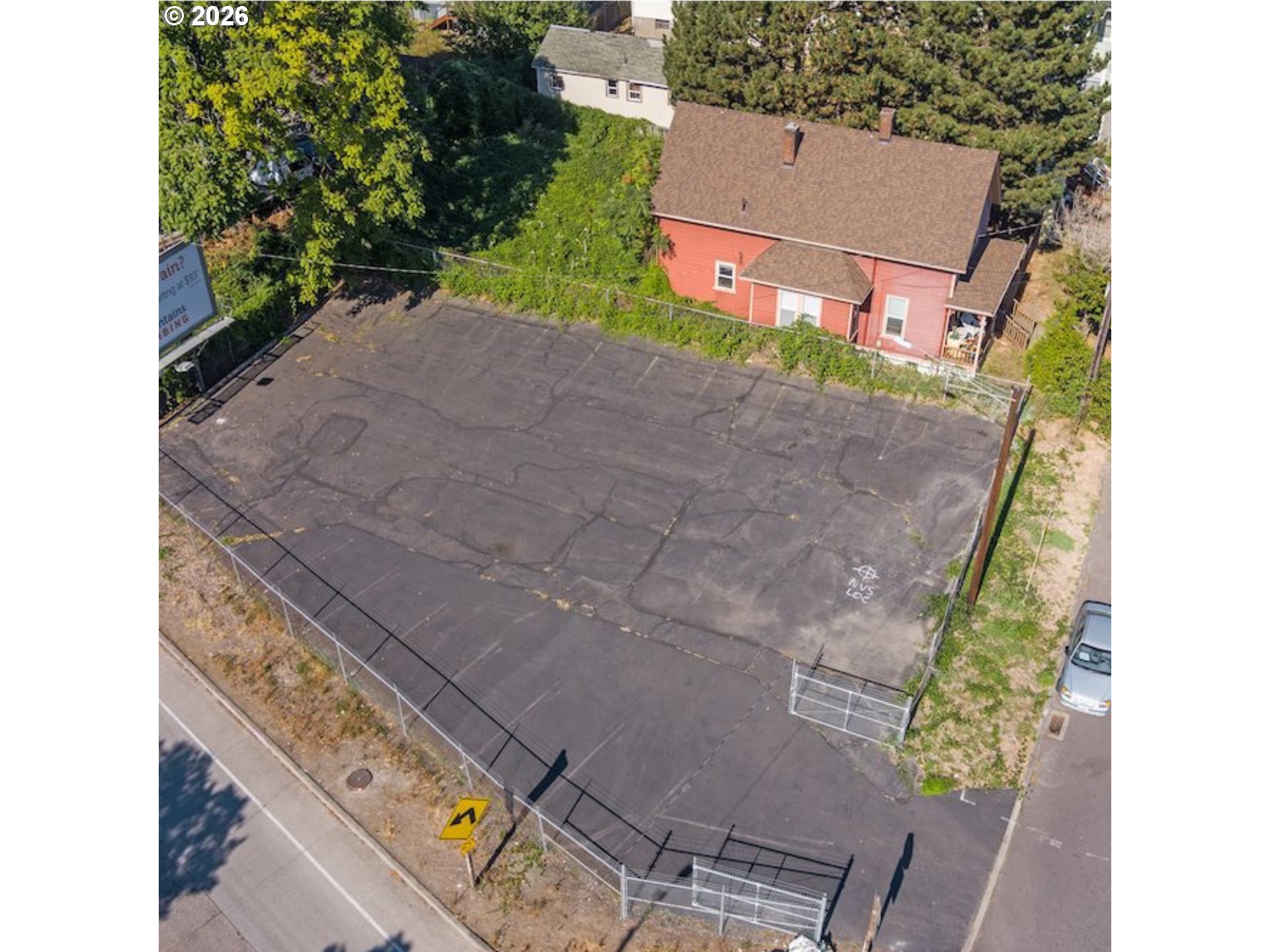 0 South Water Avenue Portland, OR 97201 - Photo 2 of 4 view of a backyard