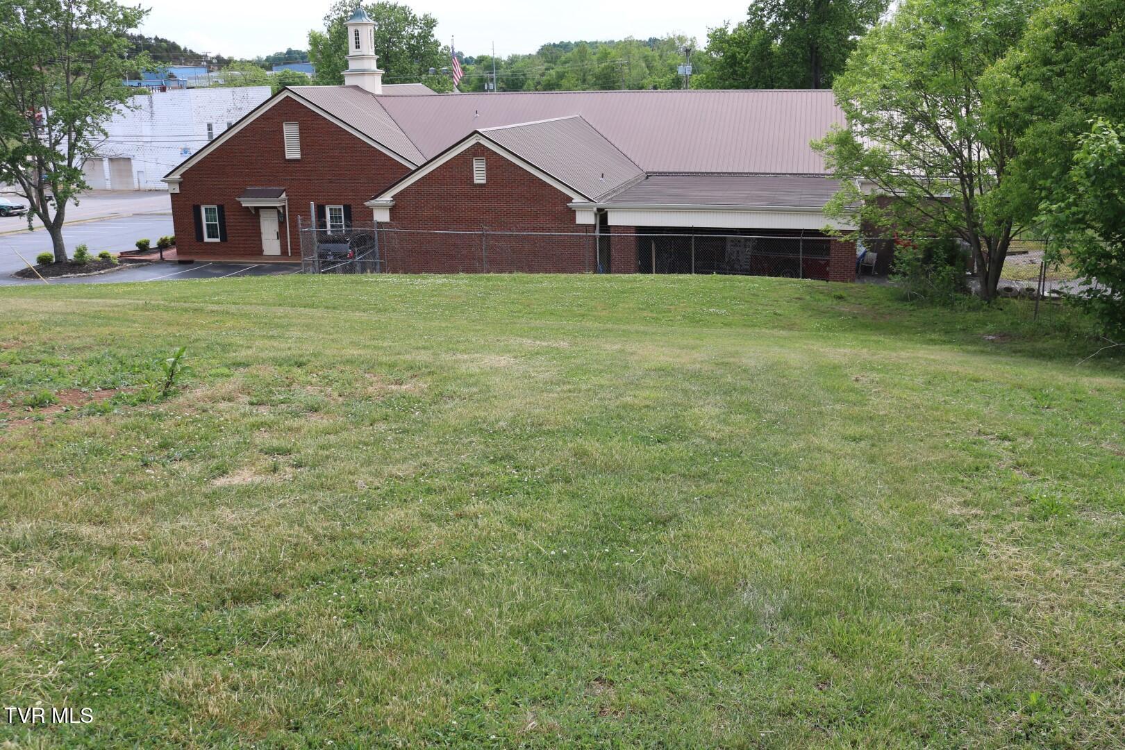 950 Main Street Mosheim, TN 37818 - Photo 8 of 9 IMG_8491