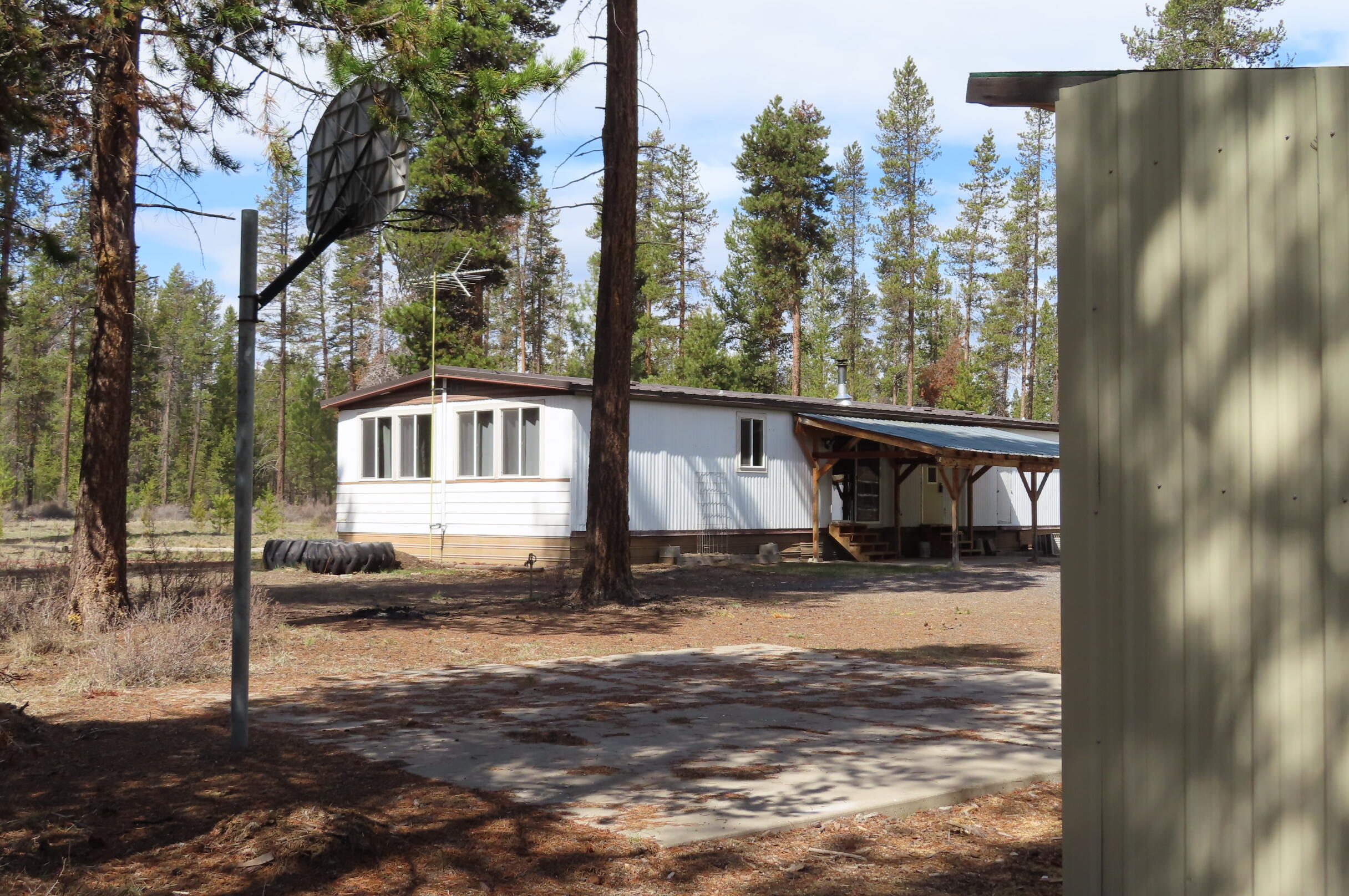 150045 Jerry Road La Pine, OR 97739 - Photo 23 of 39 House from the outbuildings