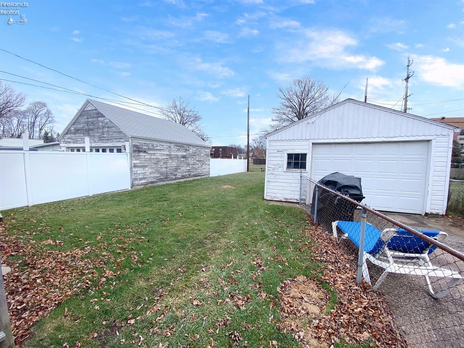 1210 Hollyrood Road Sandusky, OH 44870 - Photo 18 of 18 Gallery Image 18