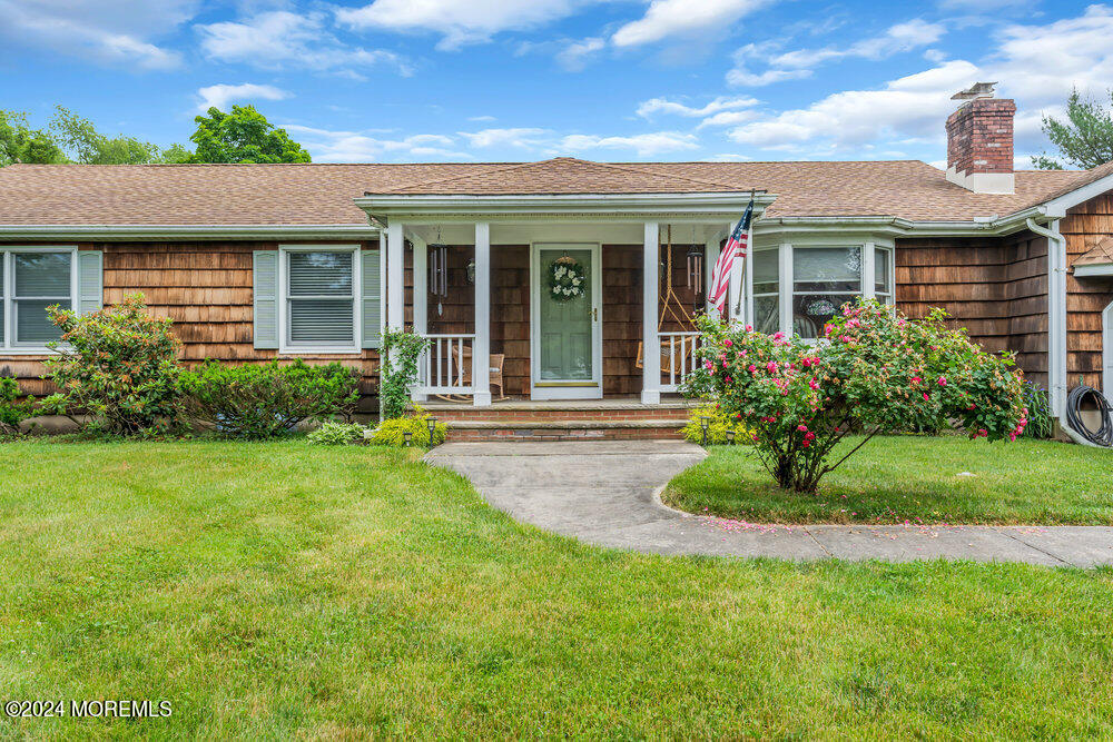 36 Vanderveer Road Freehold, NJ 07728 - Photo 2 of 52 058_dsc00146_865