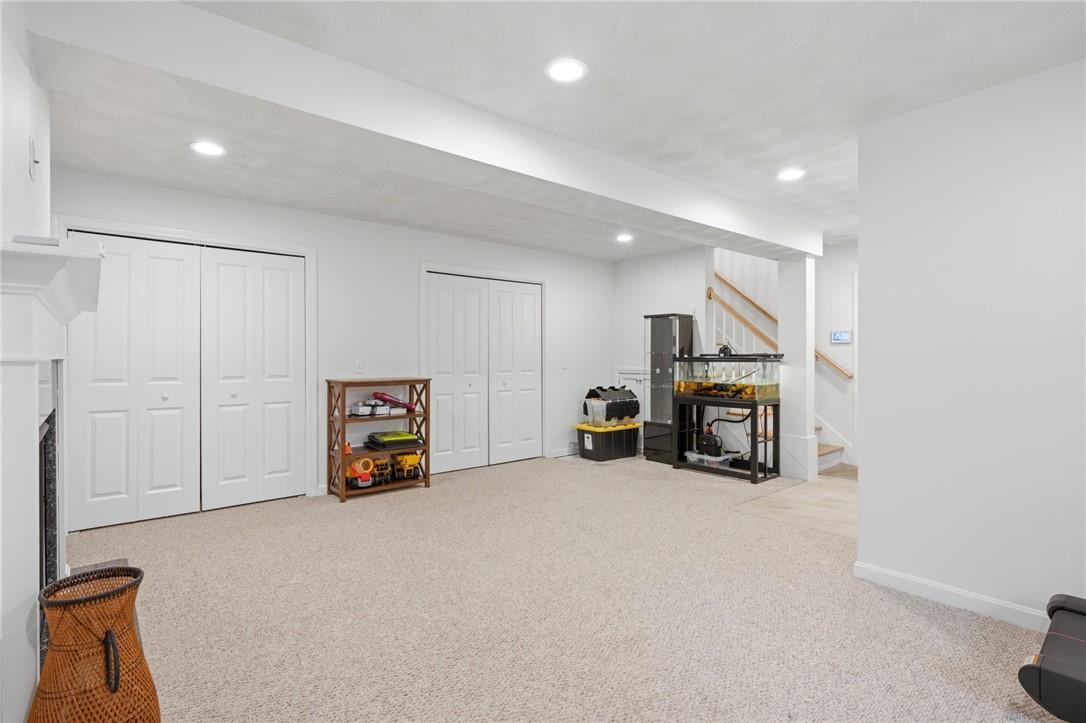 380 Ledge Road Coventry, RI 02816 - Photo 30 of 42