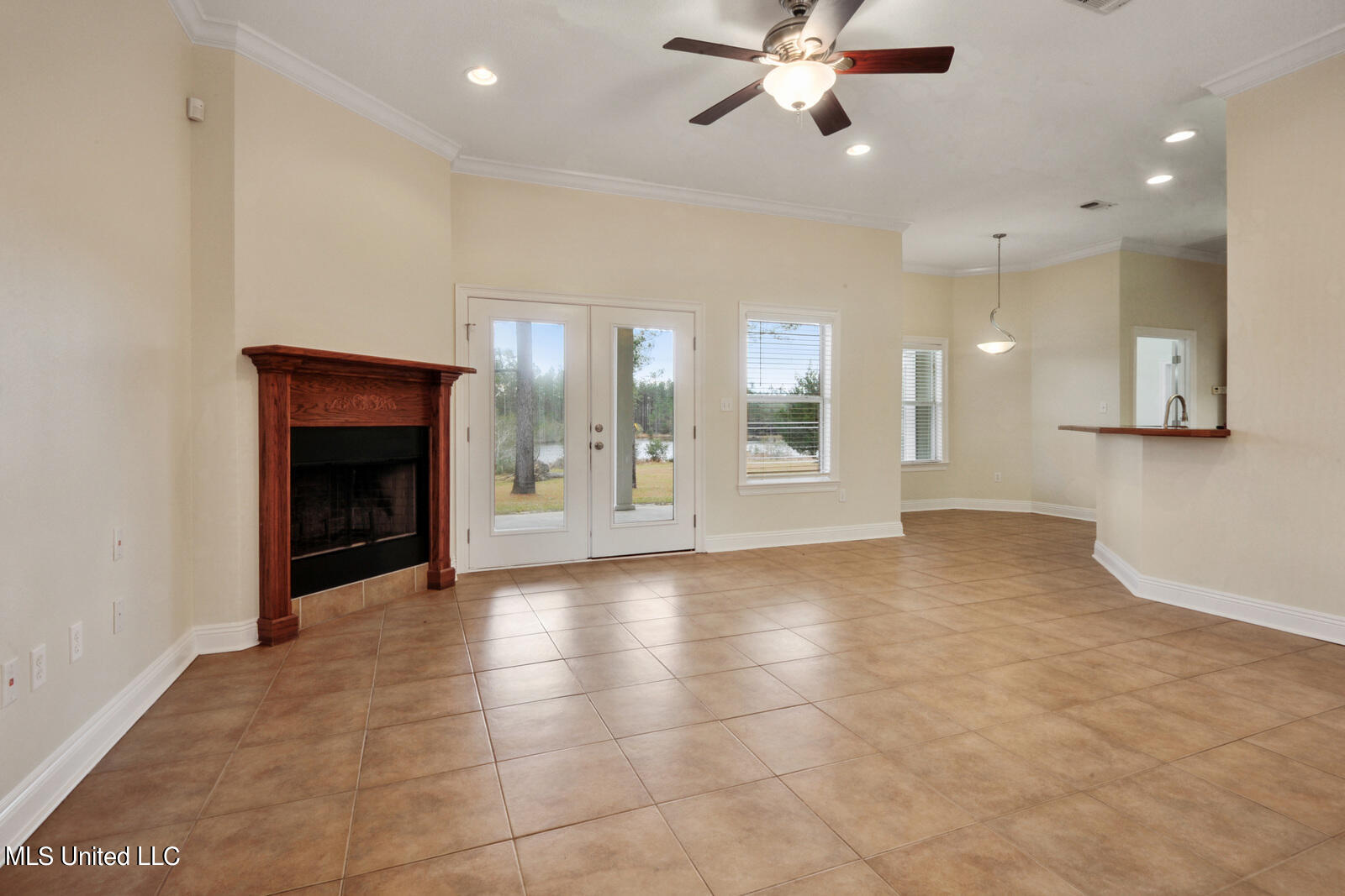 678 Beaver Dam Road Perkinston, MS 39573 - Photo 13 of 24 009_1600x1067_mls (24)