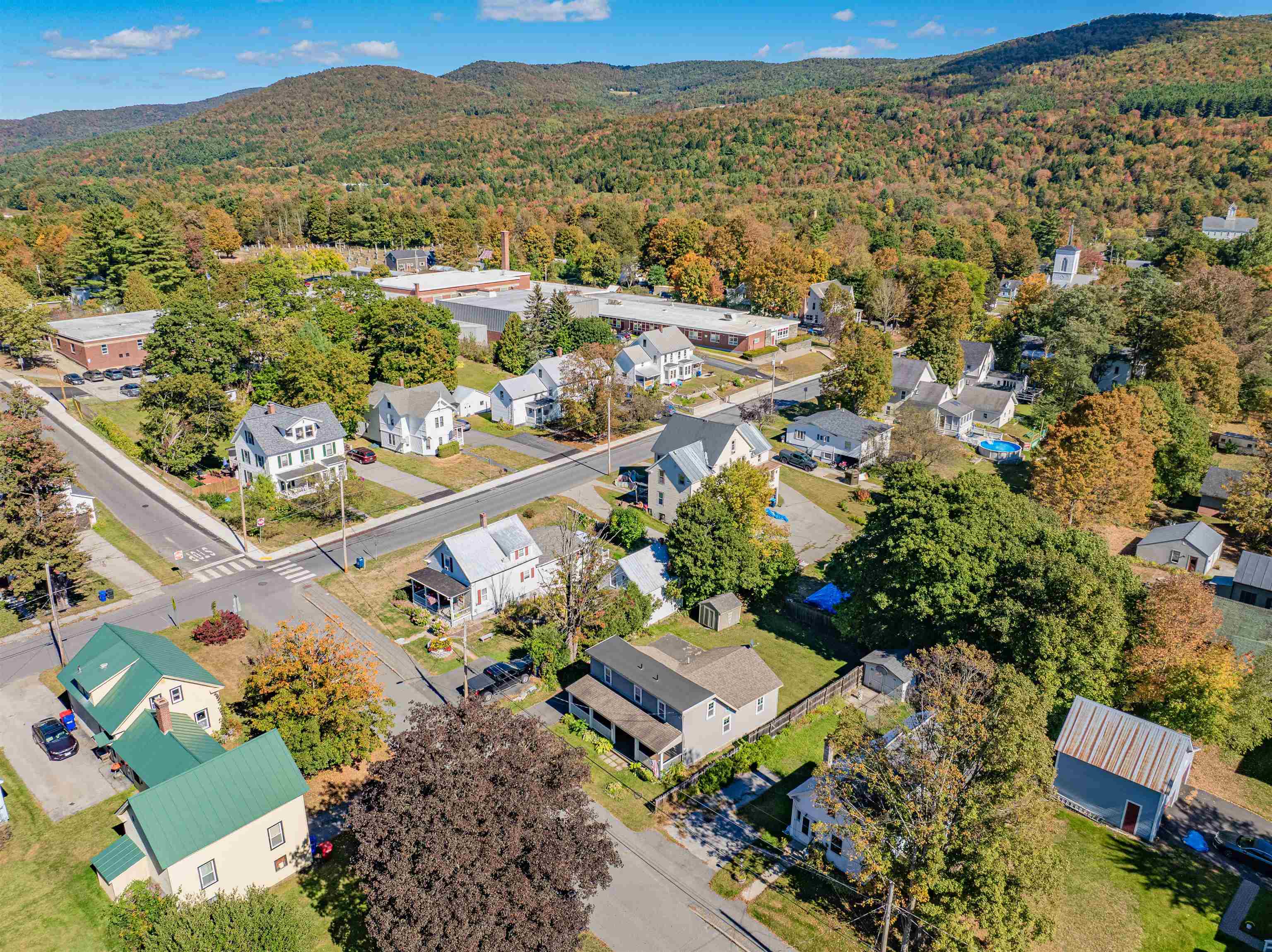 135 Cross Street Northfield, VT 05663 - Photo 17 of 60