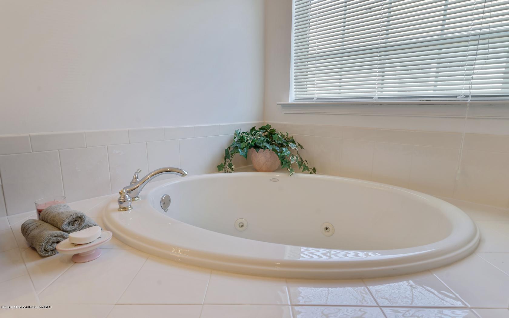 40 Eleanor Road Manchester Township, NJ 08759 - Photo 21 of 31 40 ELEANOR ROAD