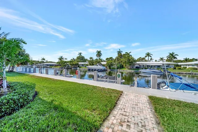 $2,300 | 1461 South Ocean Boulevard, Unit 110, Lauderdale-by-the-Sea, FL 33062