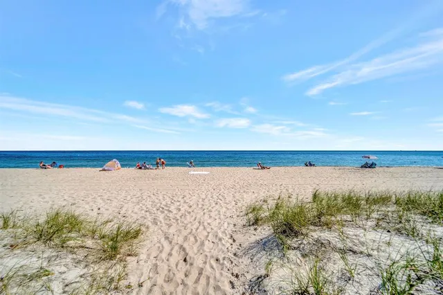 $2,300 | 1461 South Ocean Boulevard, Unit 110, Lauderdale-by-the-Sea, FL 33062