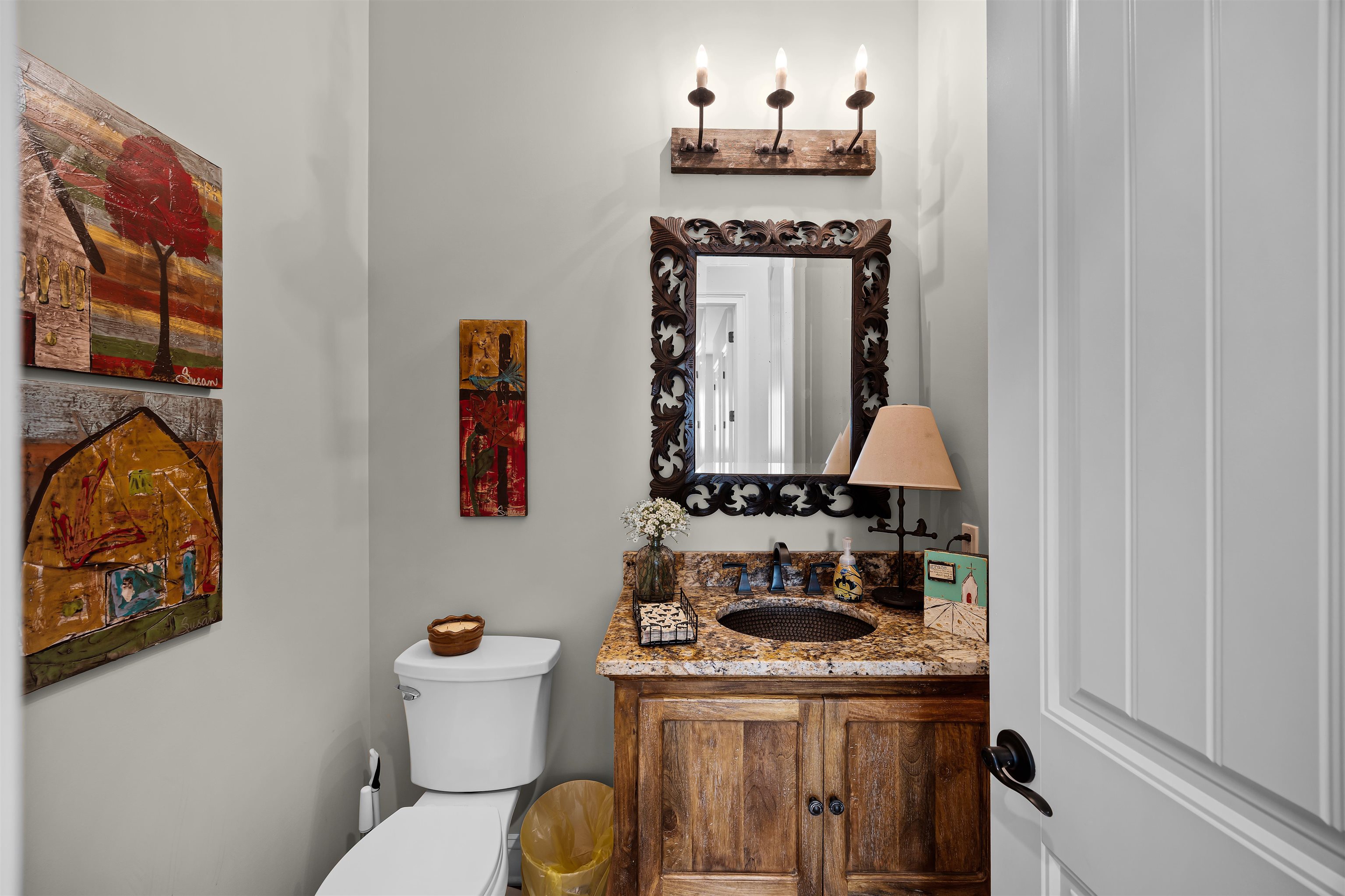 45 Pinnacle Pointe Savannah, TN 38372 - Photo 17 of 30 a bathroom with a stove a sink and a mirror