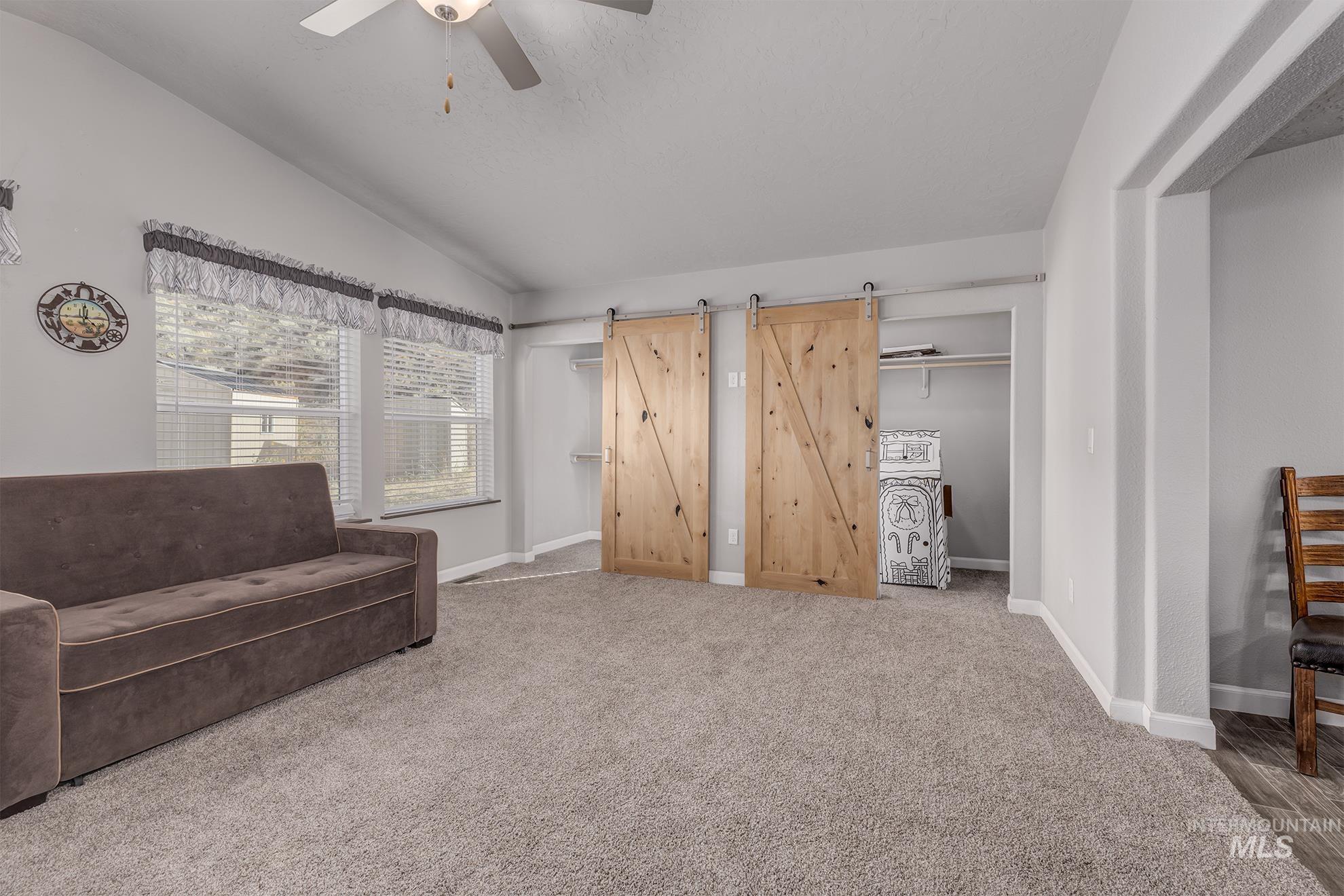 1587 Gentry Lane Weiser, ID 83672 - Photo 18 of 41
