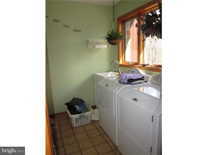 552 Chandler Mill Road Avondale, PA 19311 - Photo 17 of 25 Laundry Room