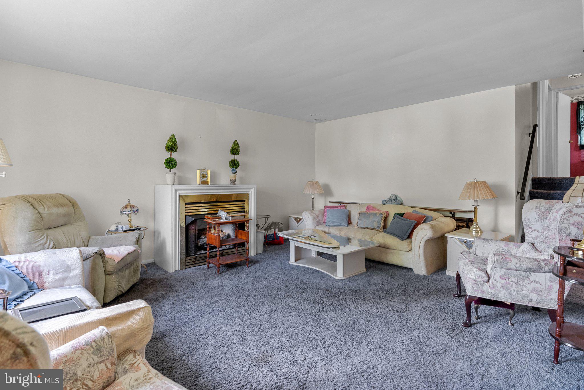 166 Sleighride Road Willow Grove, PA 19090 - Photo 4 of 28 Gallery Image 4