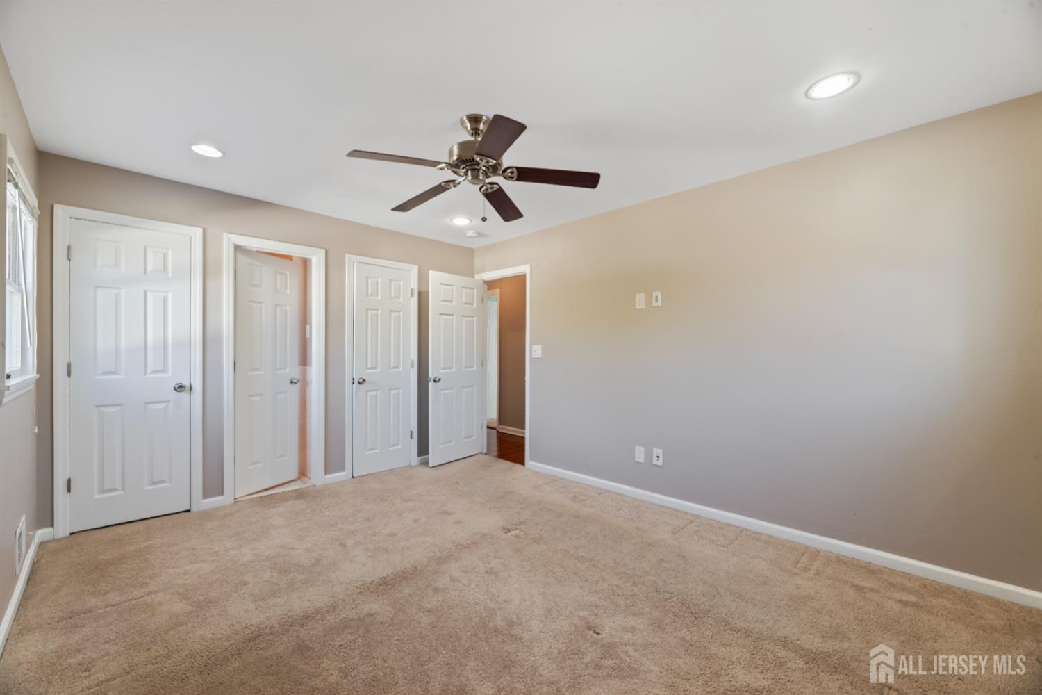 17 Sulliman Road Edison, NJ 08817 - Photo 17 of 35