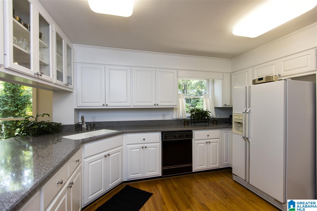 785 Dividing Ridge Drive Birmingham, AL 35244 - Photo 16 of 49