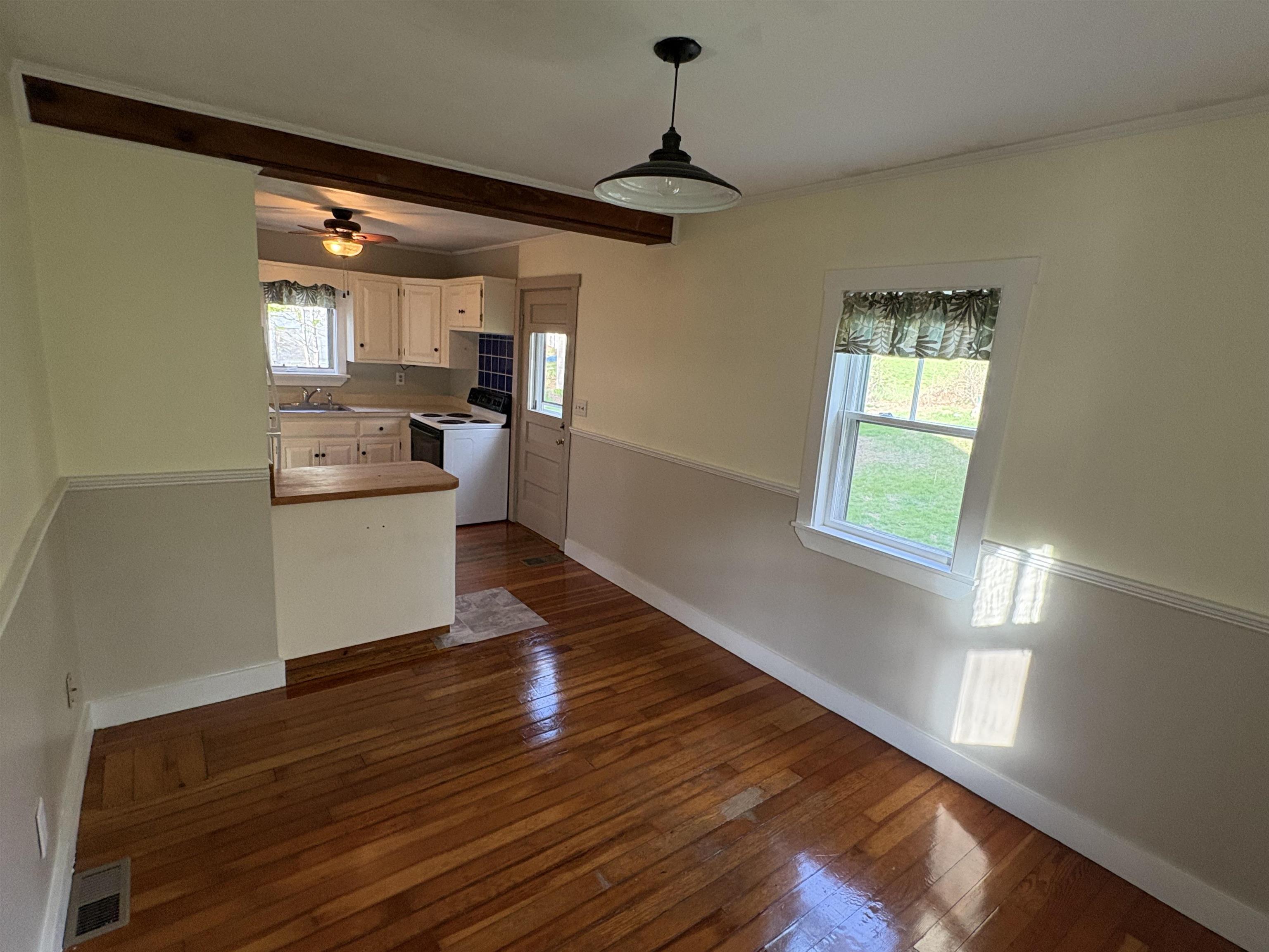 80 St Laurent Street Epping, NH 03042 - Photo 10 of 23