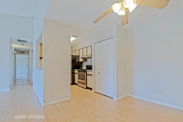 $249,896 | 46 North Park Avenue, Unit 7, Lombard, IL 60148