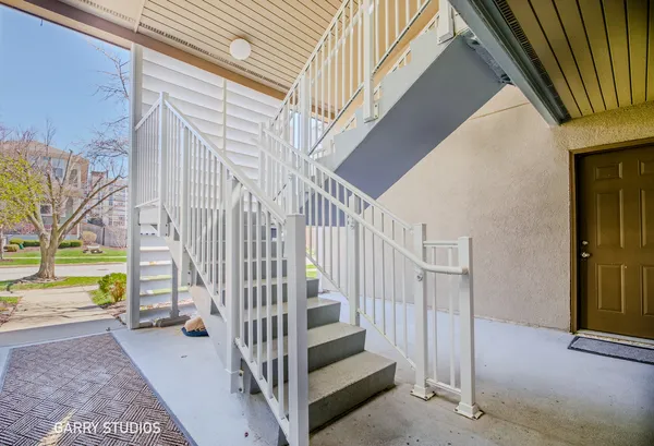 $249,896 | 46 North Park Avenue, Unit 7, Lombard, IL 60148