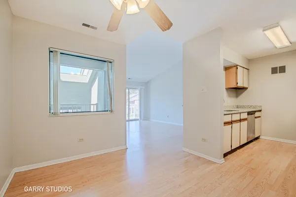 $249,896 | 46 North Park Avenue, Unit 7, Lombard, IL 60148