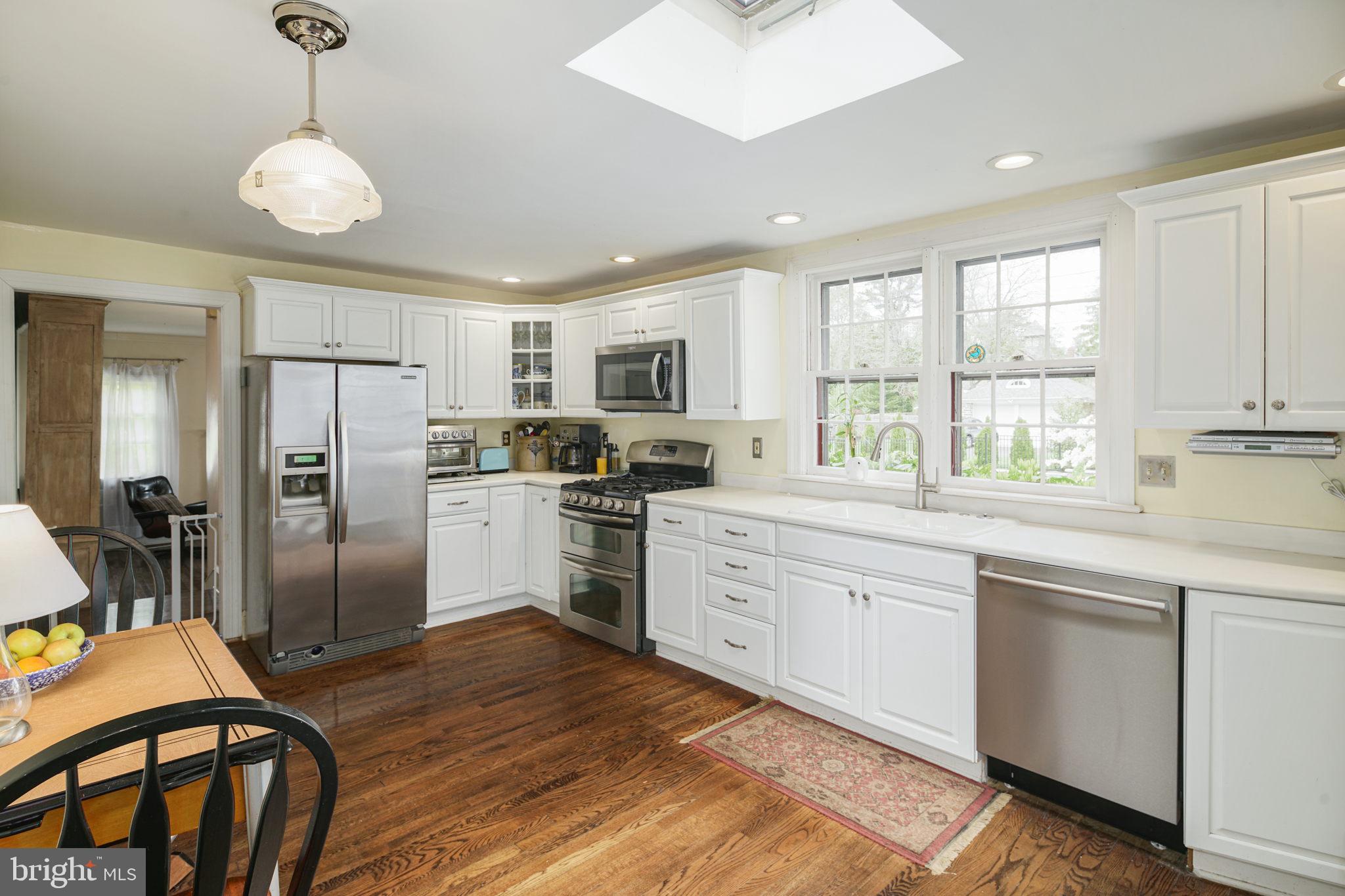 308 Warwick Road Haddonfield, NJ 08033 - Photo 10 of 31