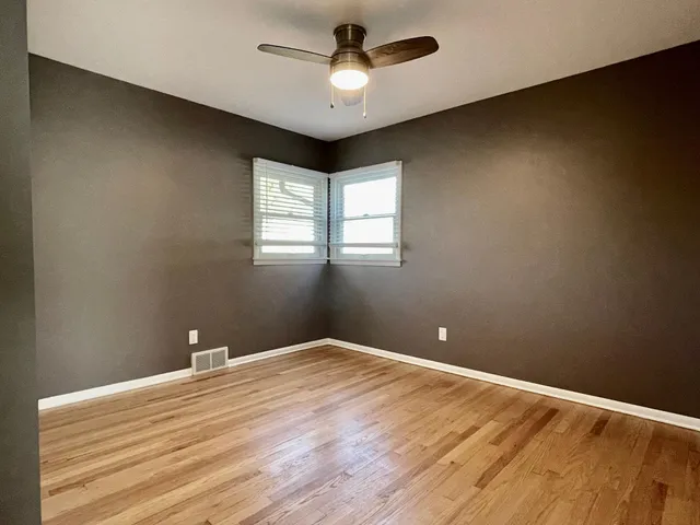 $3,500 | 17620 8th Avenue North, Plymouth, MN 55447