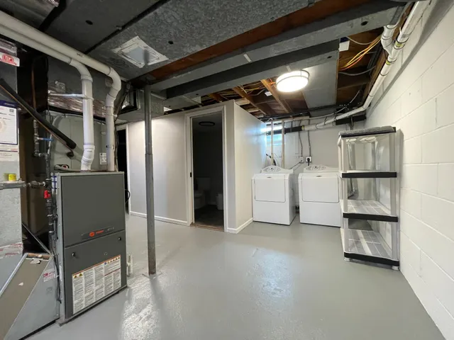 $3,500 | 17620 8th Avenue North, Plymouth, MN 55447