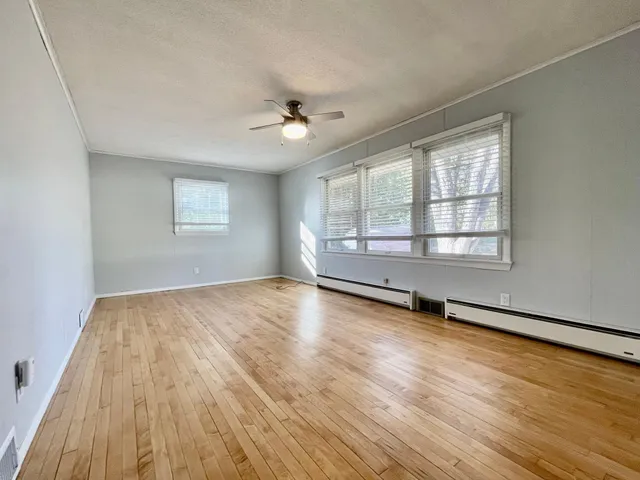 $3,500 | 17620 8th Avenue North, Plymouth, MN 55447