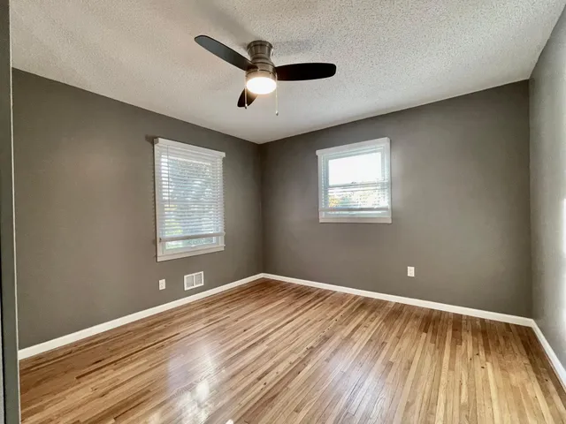 $3,500 | 17620 8th Avenue North, Plymouth, MN 55447