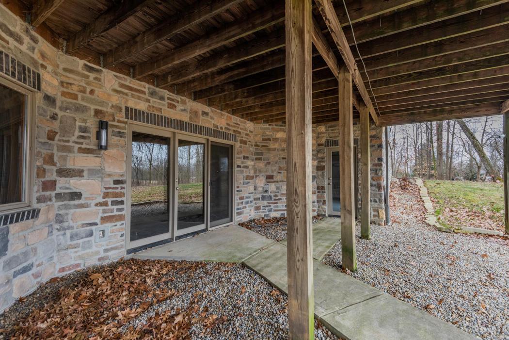 6931 Lewis Center Road Galena, OH 43021 - Photo 9 of 76 Gallery Image 9