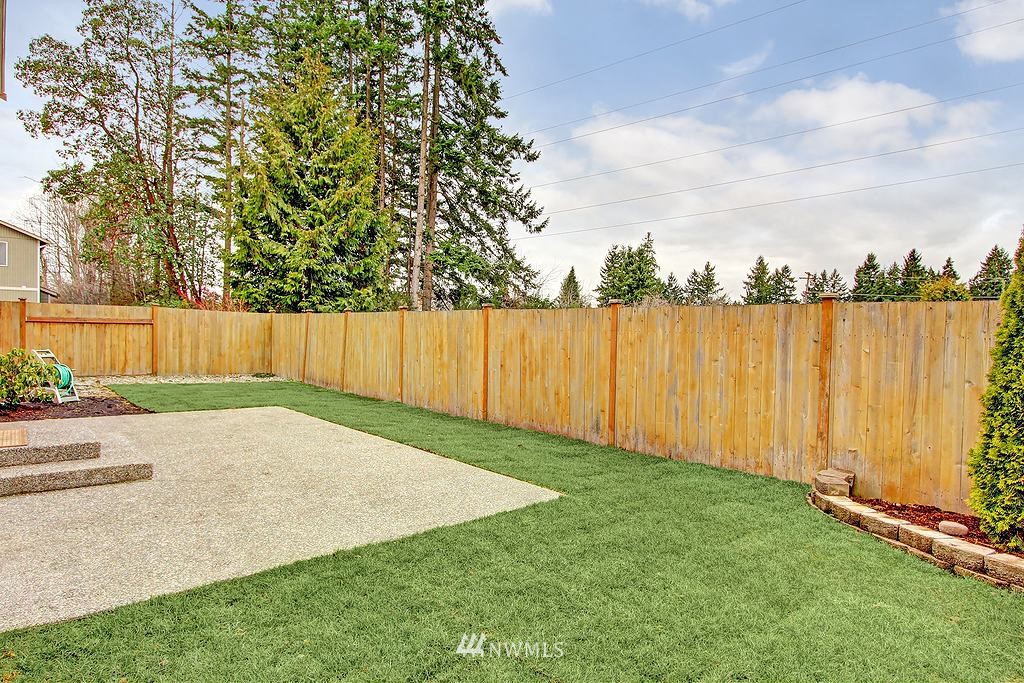 2001 Queen Avenue Northeast Renton, WA 98056 - Photo 15 of 15