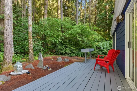 $660,000 | 8480 Hansen Road Northeast, Bainbridge Island, WA 98110