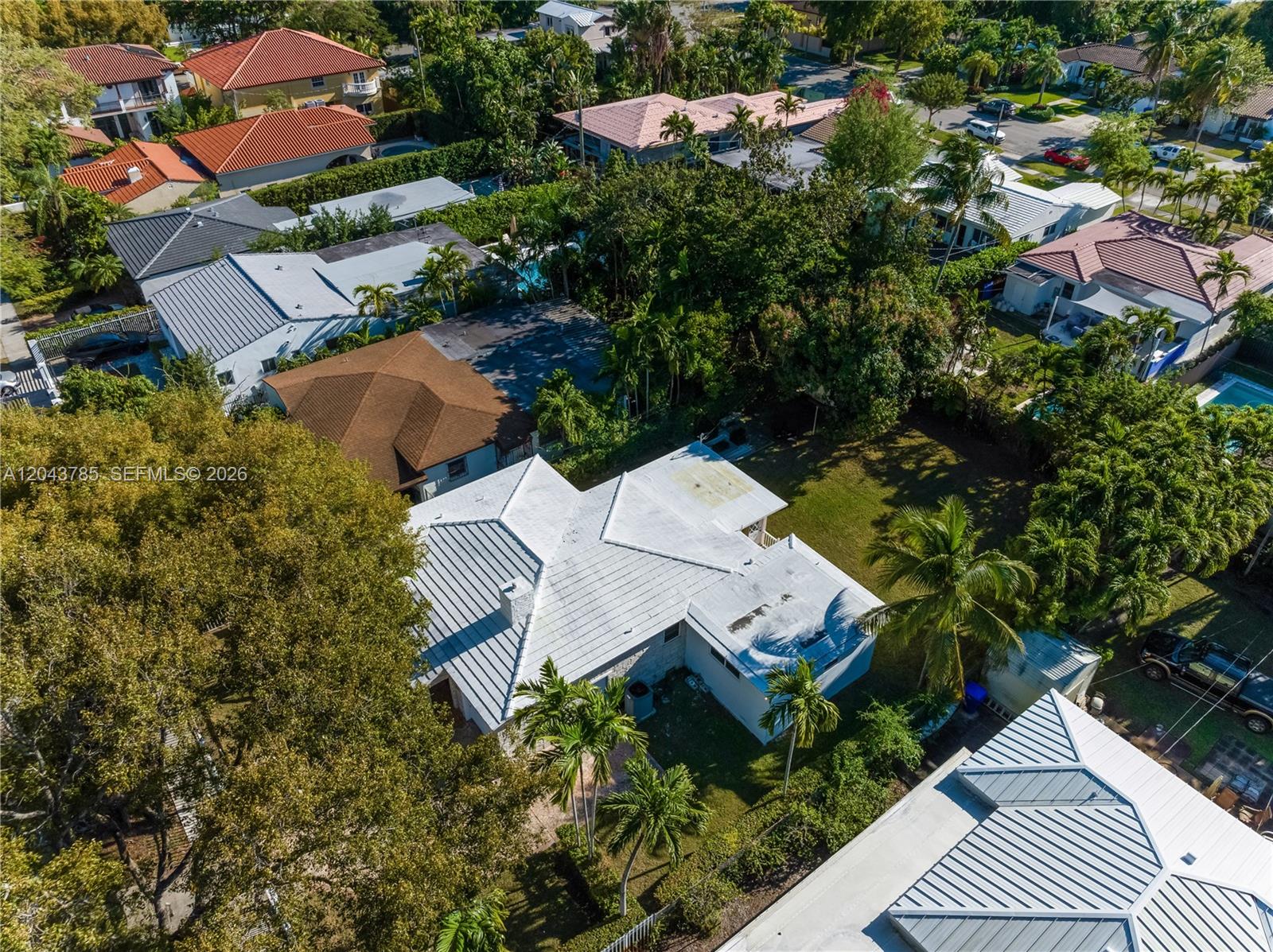820 Southwest 26th Road Miami, FL 33129 - Photo 27 of 29