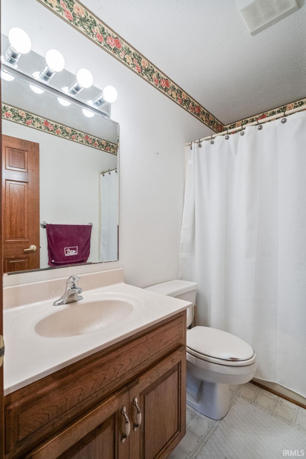 1597 West Division Road Tipton, IN 46072 - Photo 16 of 26