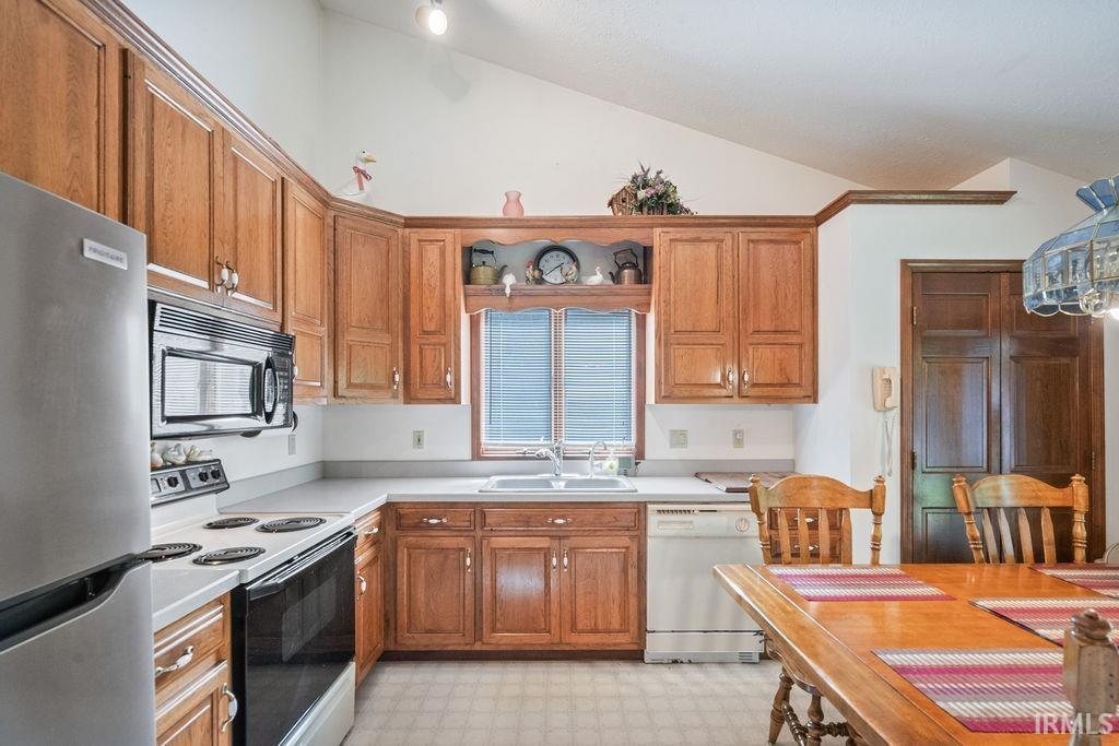 1597 West Division Road Tipton, IN 46072 - Photo 22 of 26
