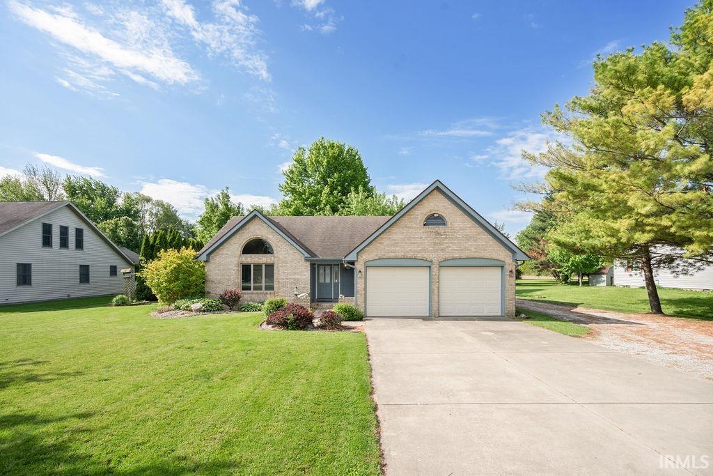 1597 West Division Road Tipton, IN 46072 - Photo 3 of 26