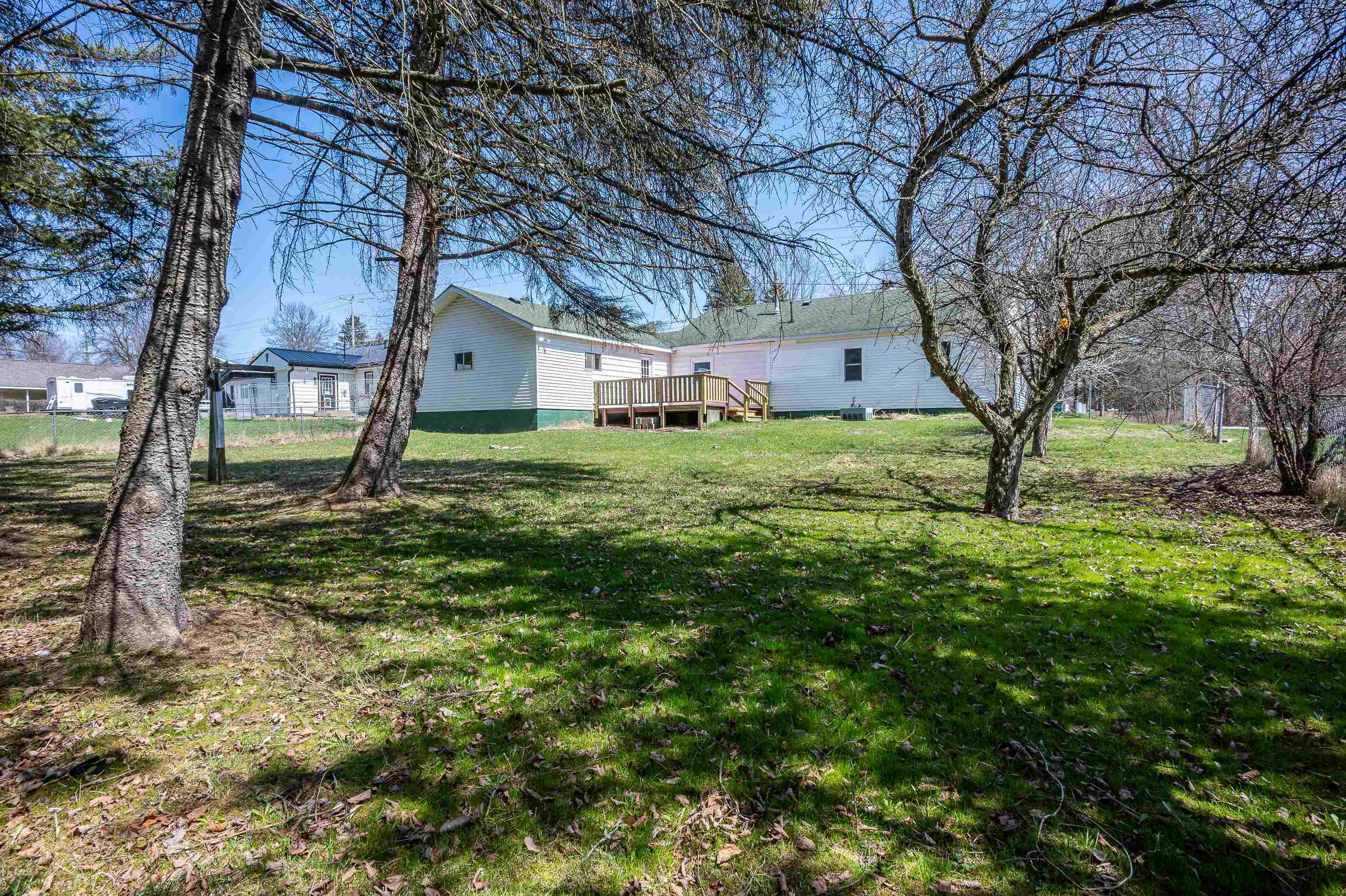 711 North Spring Street Gladwin, MI 48624 - Photo 15 of 44 Gallery Image 15