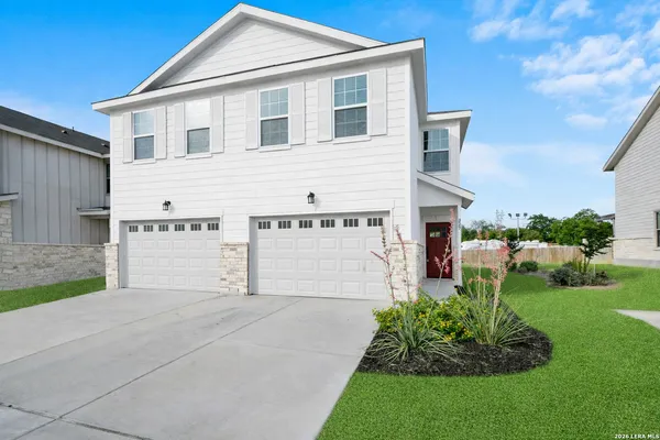 $1,575 | 341 Untermaier Street, New Braunfels, TX 78130