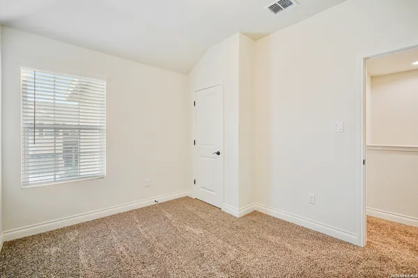 $1,575 | 341 Untermaier Street, New Braunfels, TX 78130