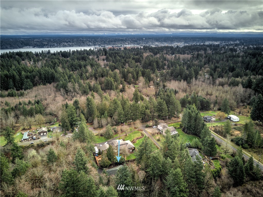 2141 Grove Road Northwest Olympia, WA 98502 - Photo 5 of 24 Gallery Image 5
