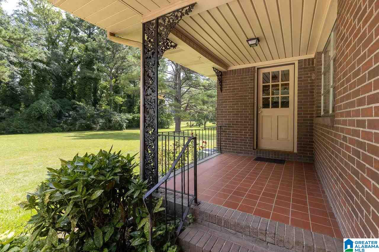 6195 Warrior River Road Bessemer, AL 35023 - Photo 3 of 37