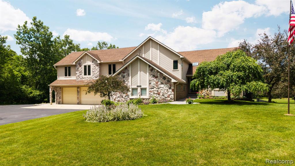 2325 7 Mile Road South Lyon, MI 48178 - Photo 70 of 74