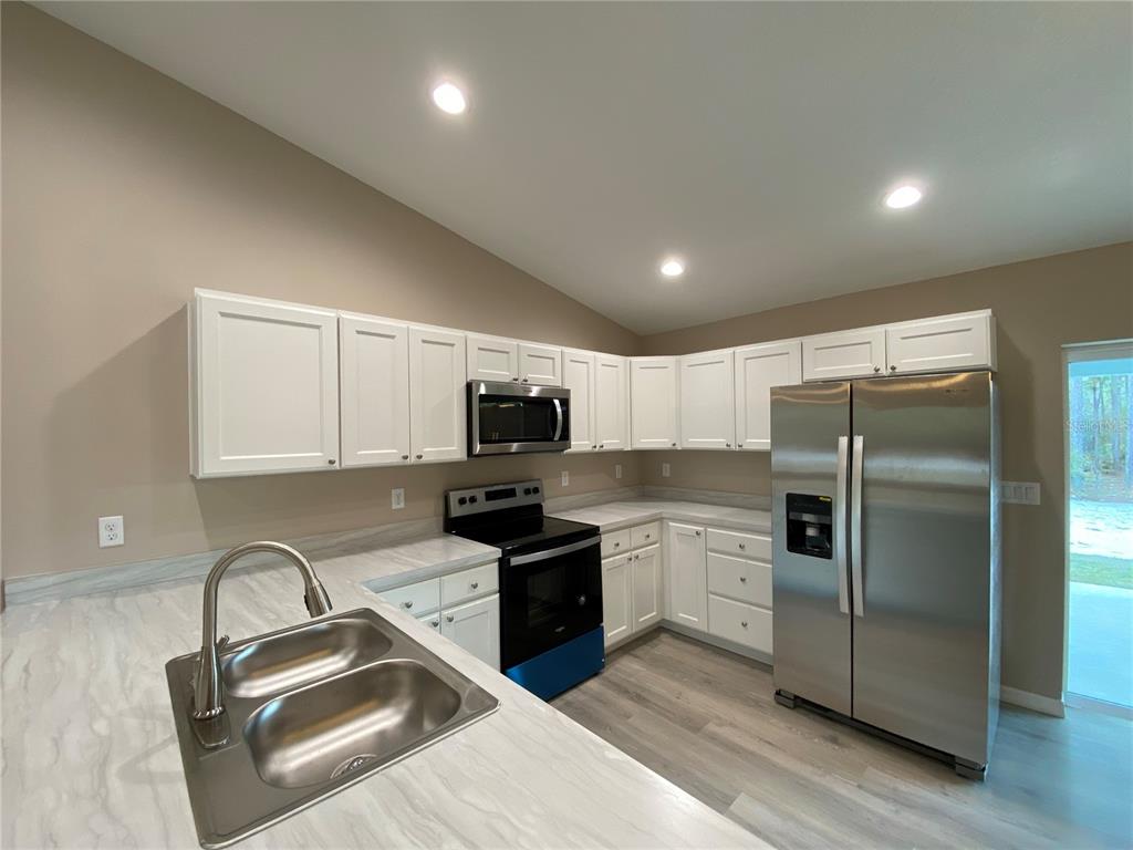6288 Southwest 151st Lane Ocala, FL 34473 - Photo 8 of 28