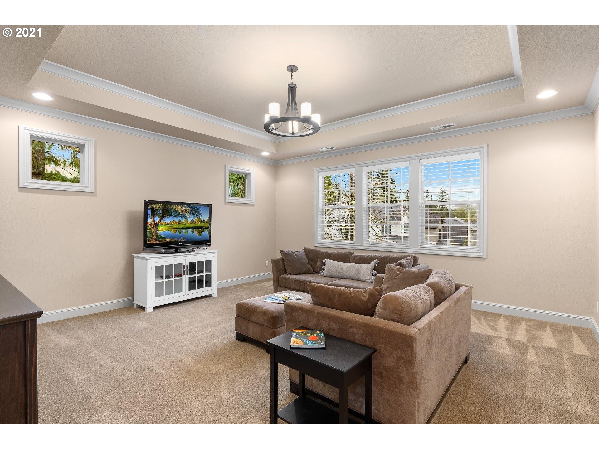 9415 Southwest Morrison Street Portland, OR 97225 - Photo 23 of 32 Bonus Room