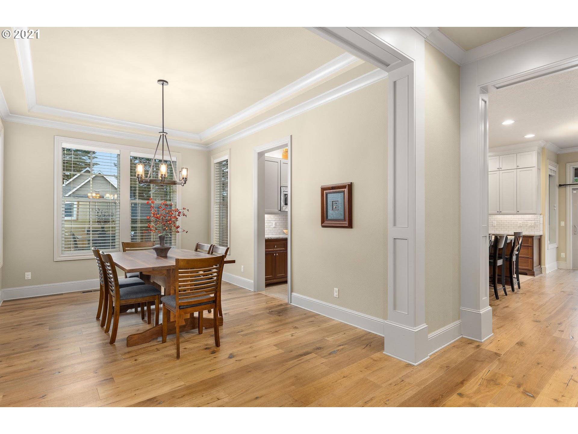 9415 Southwest Morrison Street Portland, OR 97225 - Photo 6 of 32 Dining Room