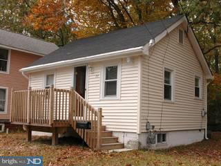 77 Higgins Avenue Clementon, NJ 08021 - Photo 1 of 6 Gallery Image 1