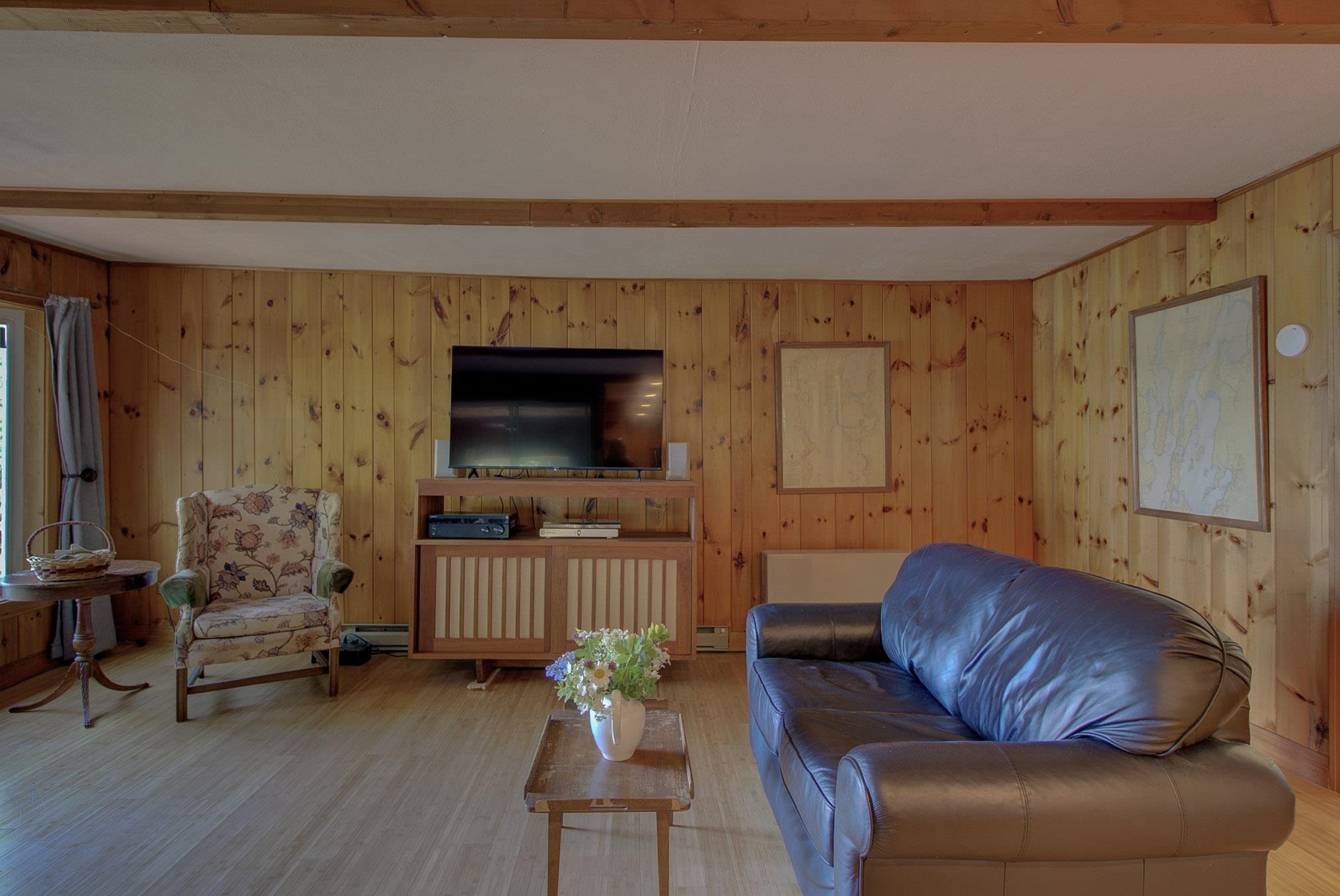 1160 Blockhouse Point Road North Hero, VT 05474 - Photo 36 of 60