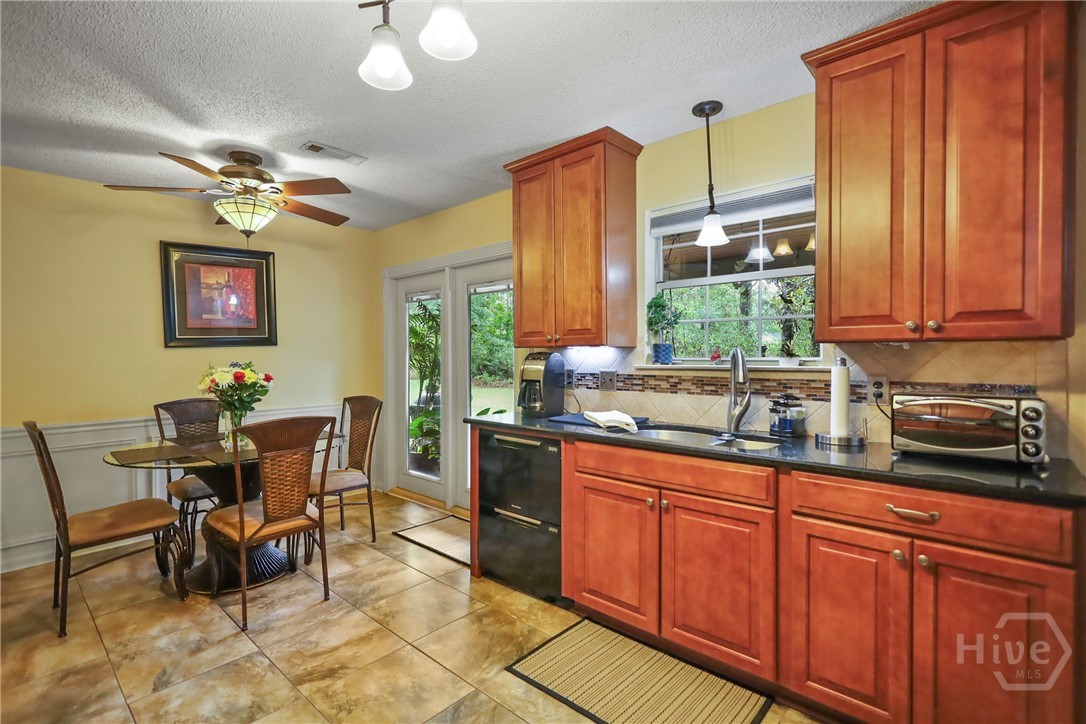 83 Pinewood Lane Allenhurst, GA 31301 - Photo 15 of 48 Gallery Image 15