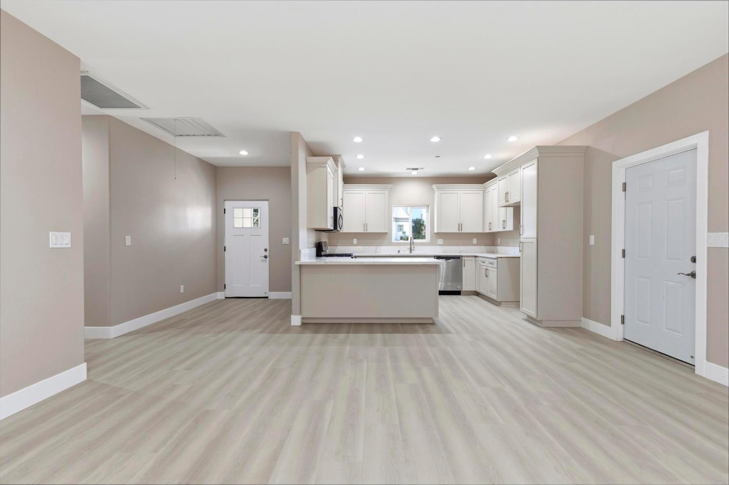 243 7th Street Colusa, CA 95932 - Photo 11 of 34