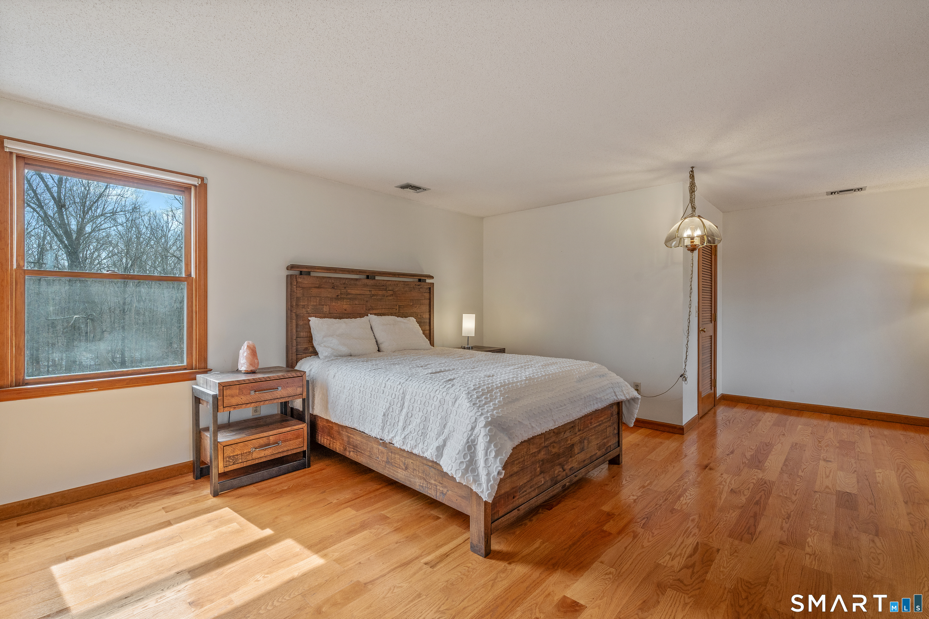 238 Two Rod Highway Wethersfield, CT 06109 - Photo 22 of 40