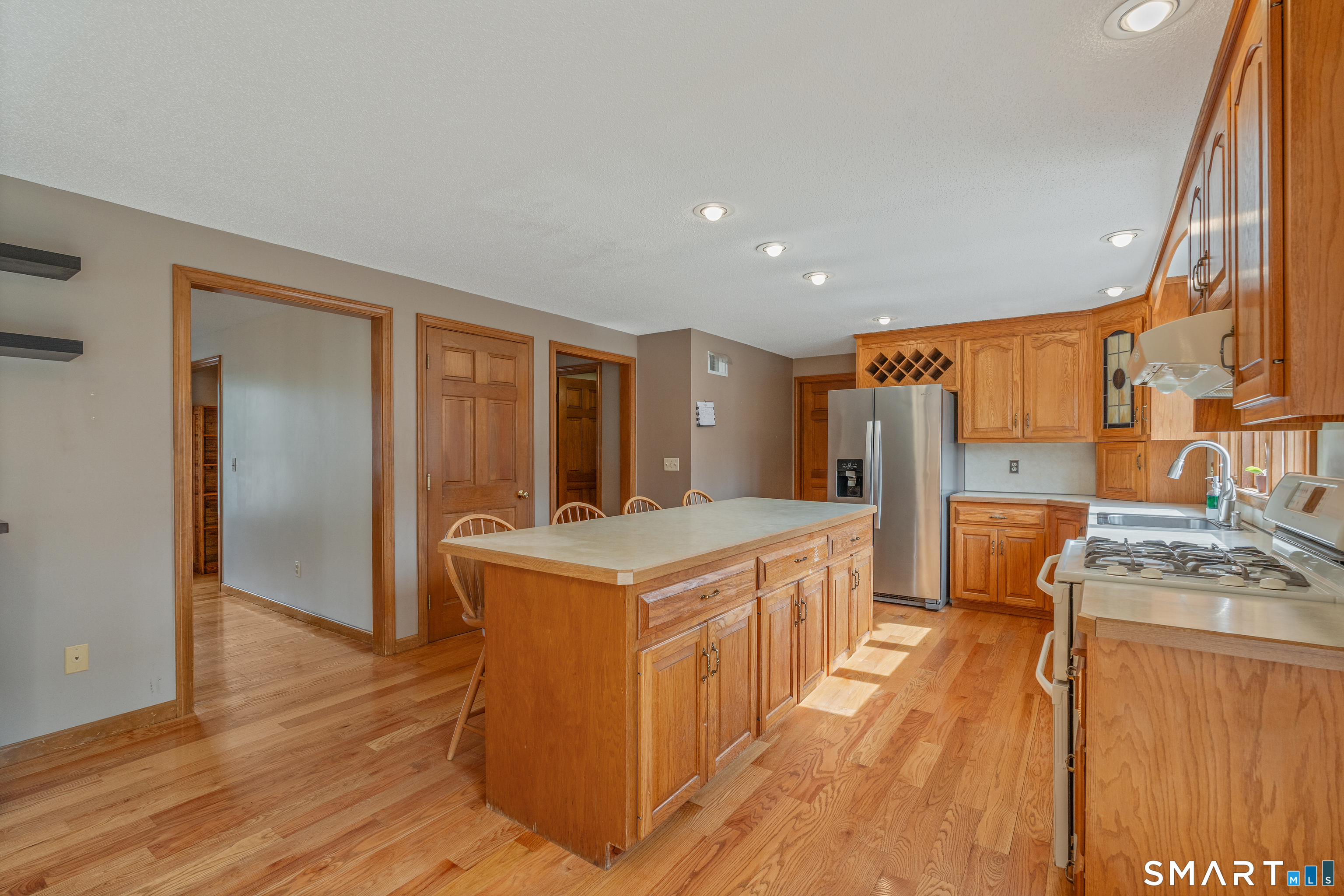 238 Two Rod Highway Wethersfield, CT 06109 - Photo 10 of 40